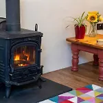 Ravendale, In A Rural Setting With Wood Burning Stove Kirkoswald (Cumbria)